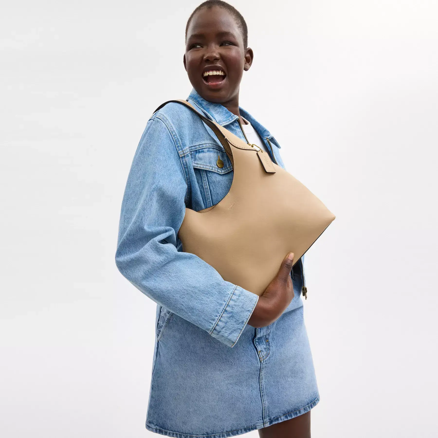 Brooklyn Shoulder Bag 28 Brooklyn Shoulder Bag 28