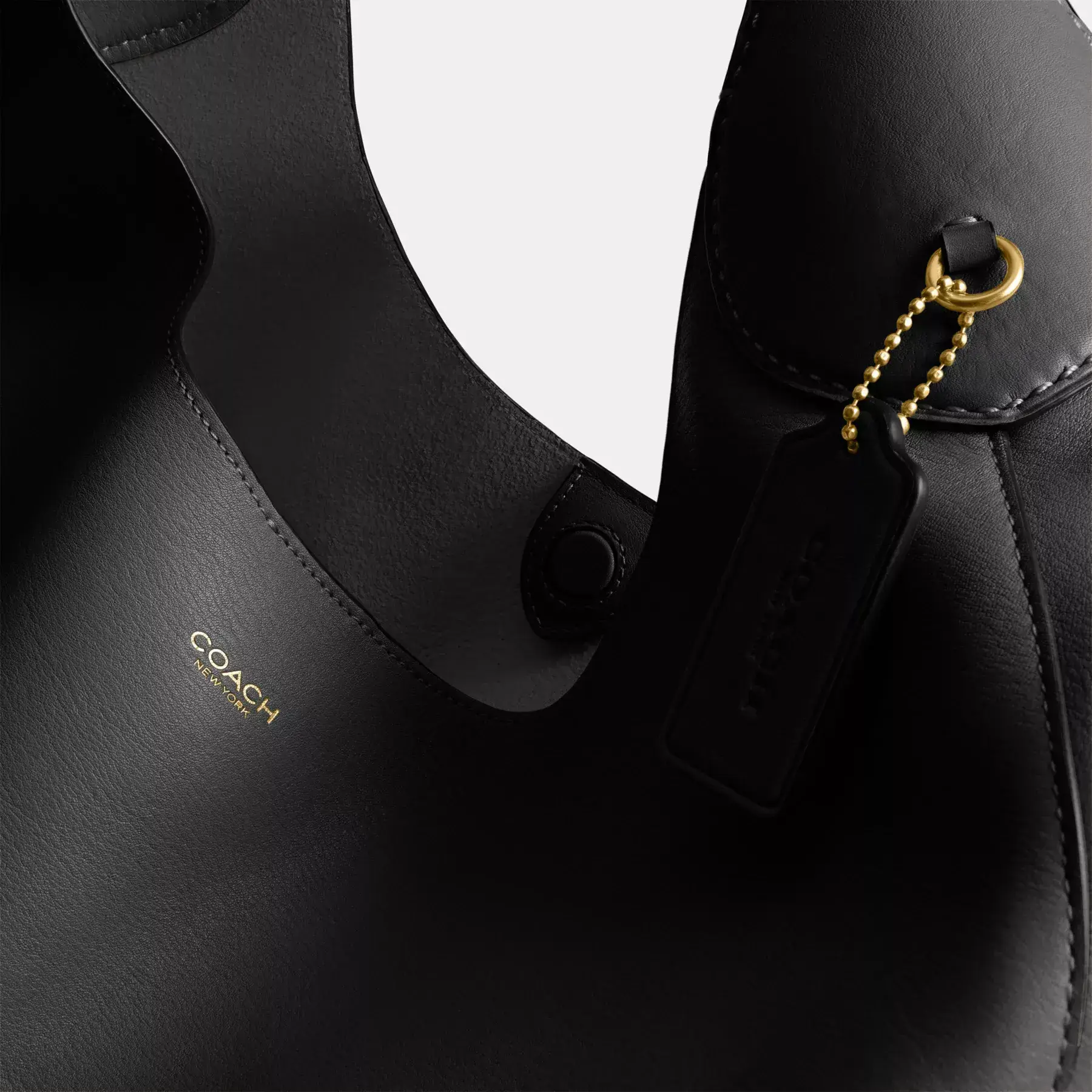 Brooklyn Shoulder Bag 39 Brooklyn Shoulder Bag 39