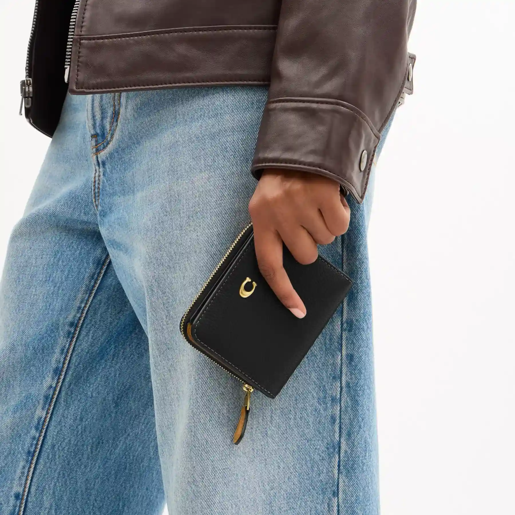 Essential Billfold Wallet In Colorblock Essential Billfold Wallet In Colorblock