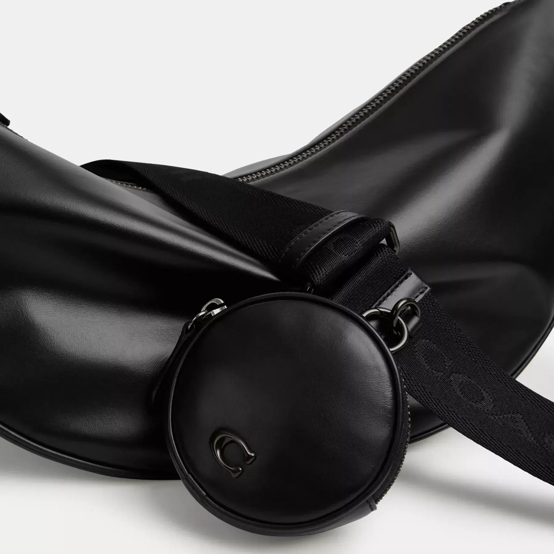 Hall Soft Sling Bag 45 Hall Soft Sling Bag 45