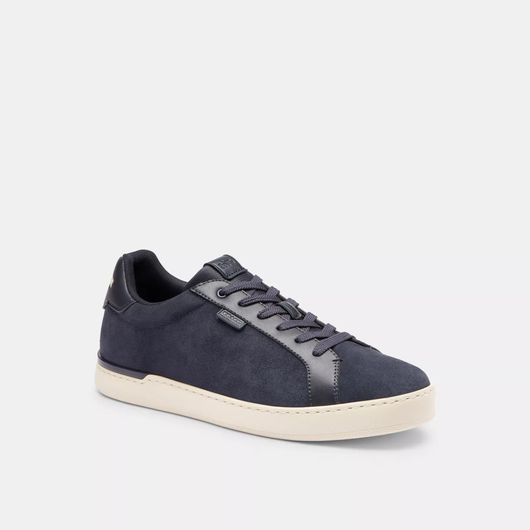 Lowline Low Top Sneaker