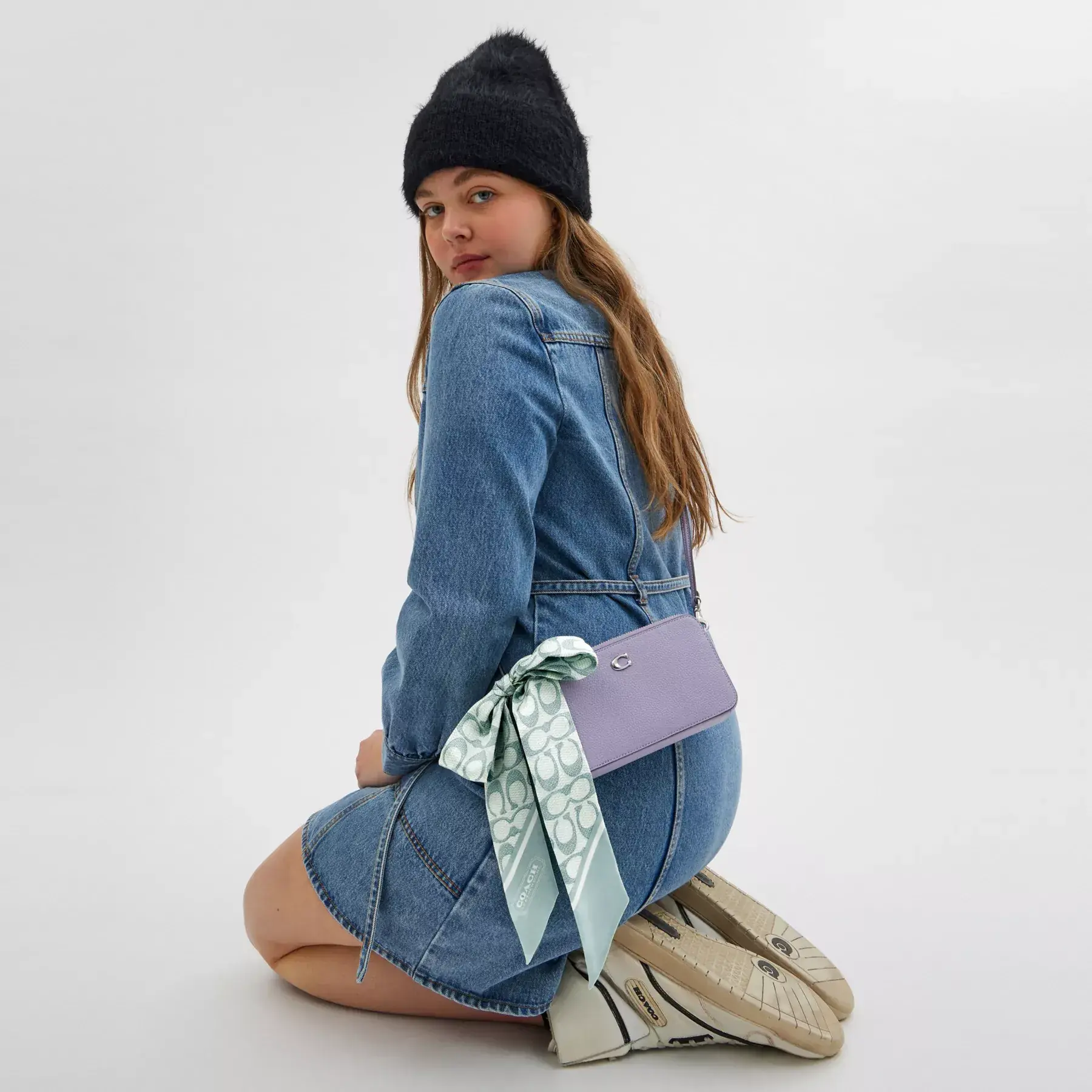 Vintage Signature Print Silk Skinny Scarf